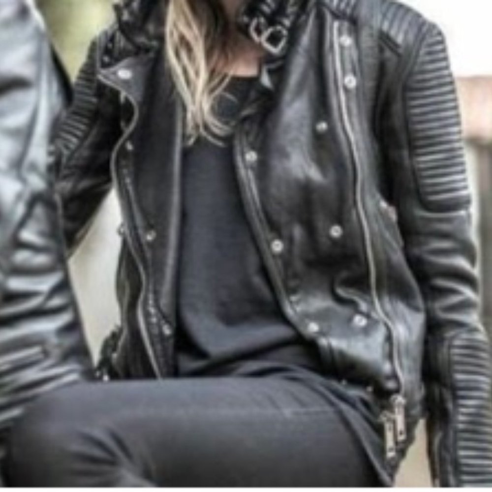 NWOT NEVER WORN Black REAL LEATHER Slim Fit Quilted Motorcycle Biker Jacket